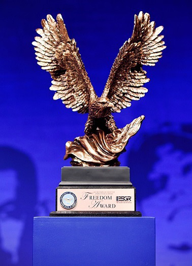 IN.INNIO Freedom Award - Statue